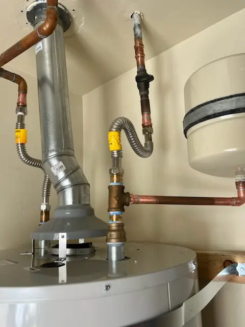 Water heater installation and plumbing repair in Edgebrook